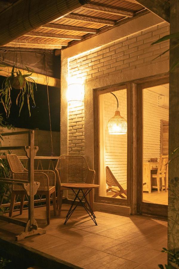 Cari Surf Camp & Studio'S Uluwatu Kültér fotó